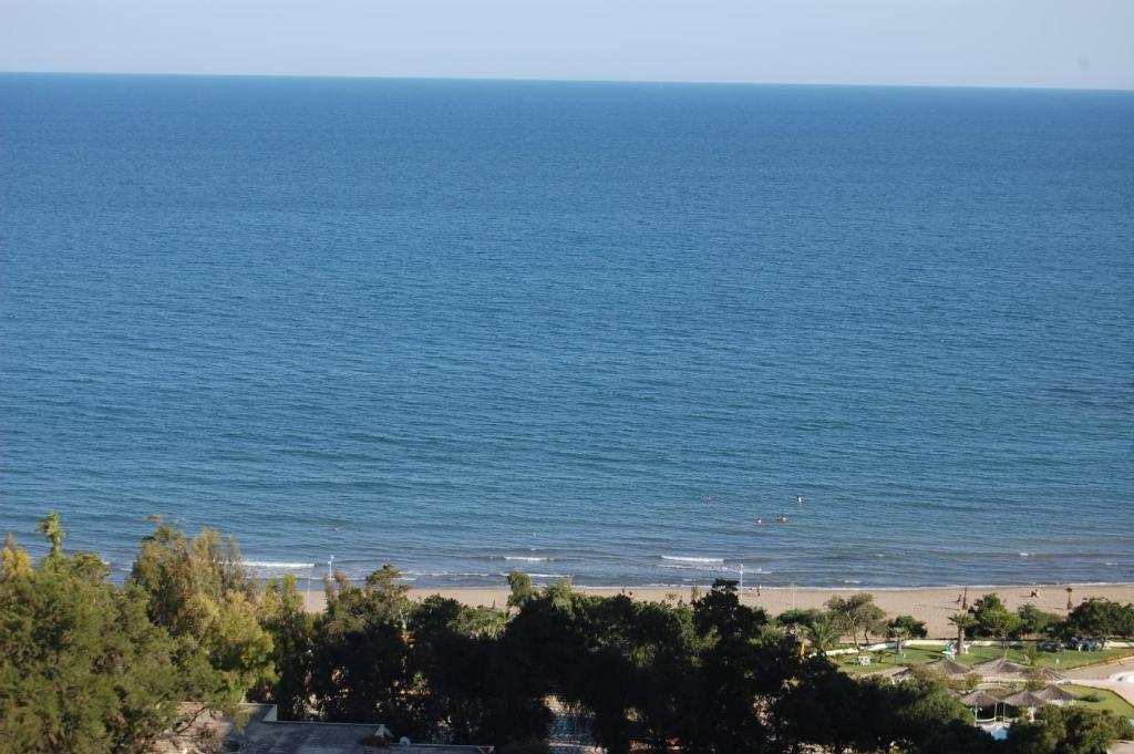 Mersin Green Tower Suites Mezitli Exterior photo